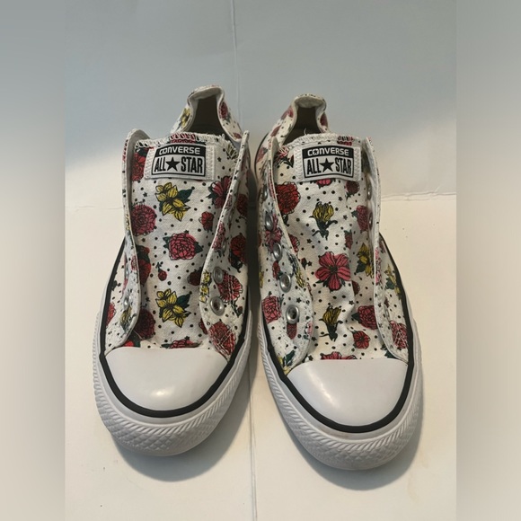 Converse Shoes - Women Converse Size 10 No Laces